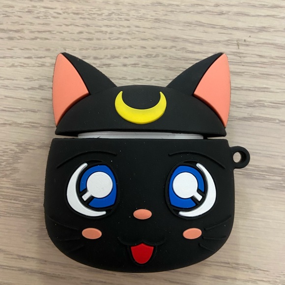 Luna air pod case for 1st or 2nd generation air pods - Picture 6 of 8